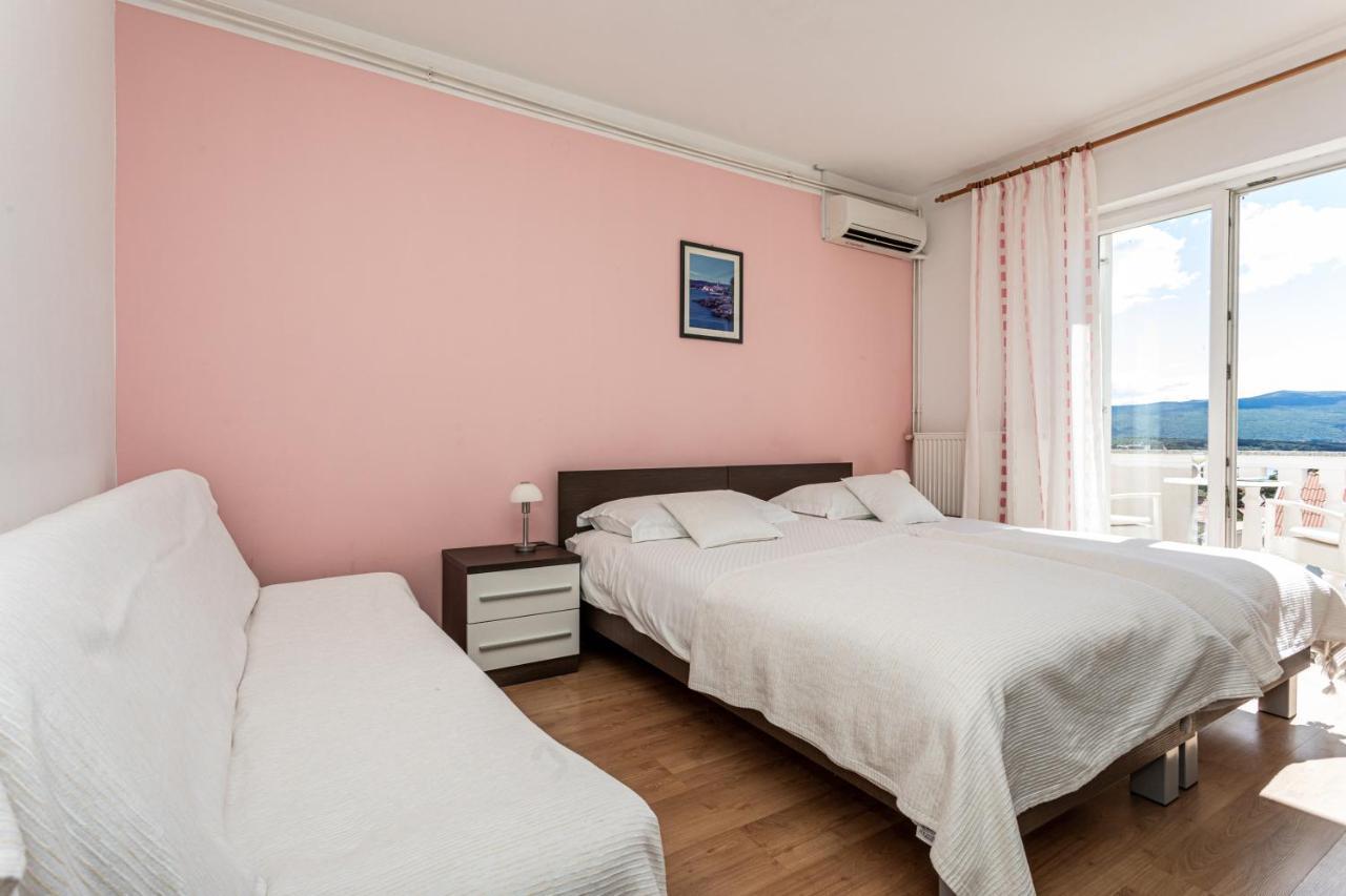 B&B Villa Ana Krk Town Eksteriør billede